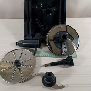 Cuisinart Blade Disc Holder Storage Case 5 Food Processor Attachments